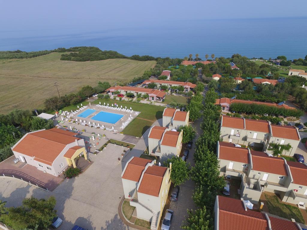 Fournia Village Kastro-Kyllini Esterno foto